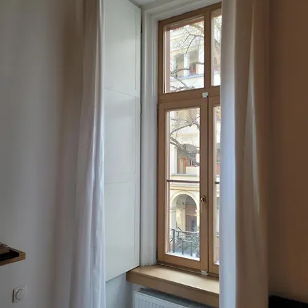 Liszt Apartment *